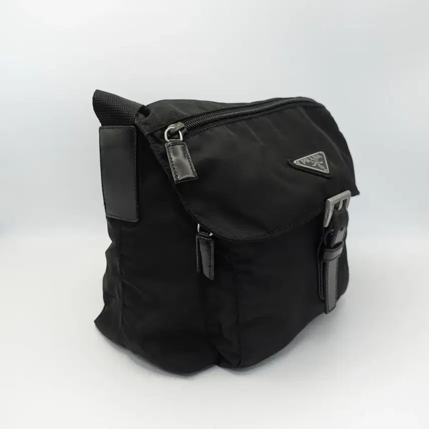 [BUNJANG] Prada Nylon Messenger Bag - Black / [정품]프라다 나일론 크로스백 메신저백 주우재백 _ 001