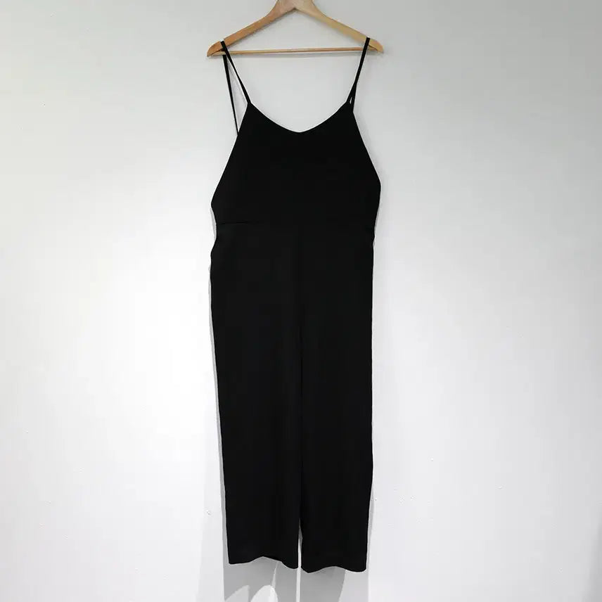 [BUNJANG] Black Camisole Jumpsuit / 블랙 캐미솔 점프슈트