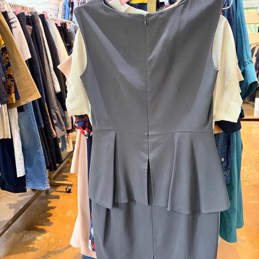 [BUNJANG] Missa Flap Design Gray Dress / 미샤 플랩 디자인 회색 원피스