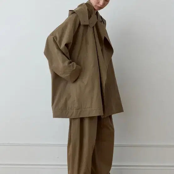 [BUNJANG] 에토스 ETHOS - HOOD UGHT MIDI COAT / 에토스 ETHOS - HOOD UGHT MIDI COAT