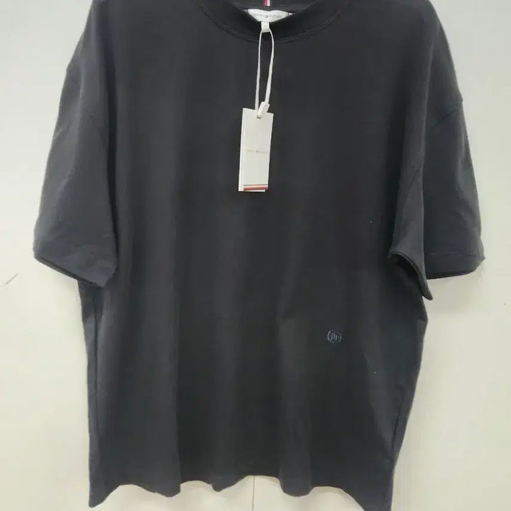 [SOLD OUT] (정품) 타미힐피거 남성 반팔라운드티 (블랙) S(95-100)