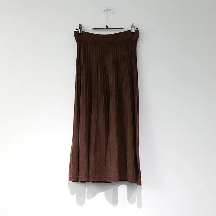 [BUNJANG] Banding Single Button Knit Long Skirt / 밴딩 싱글 버튼 니트 롱 스커트