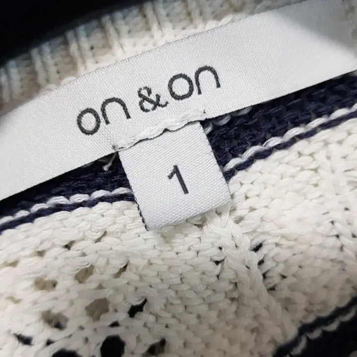 [SOLD OUT] 온앤온 정품 여성 라운드니트
