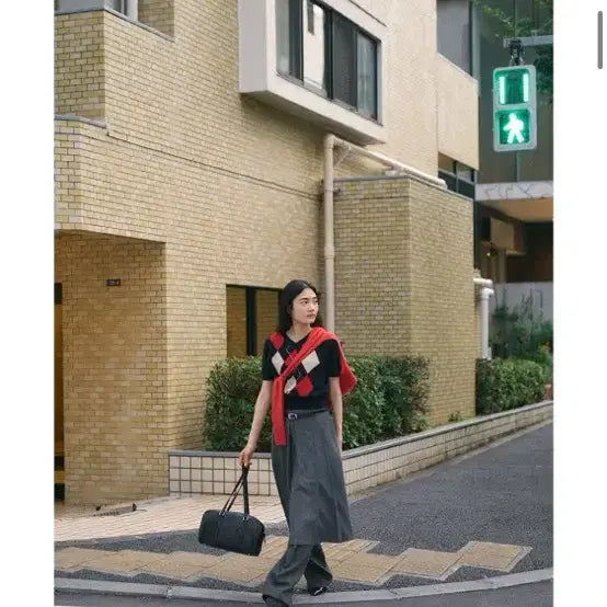 [BUNJANG] Angelo Vianco Flow Half-Knit (Navy) / 안젤로비안코 Flow Half-Knit(navy)