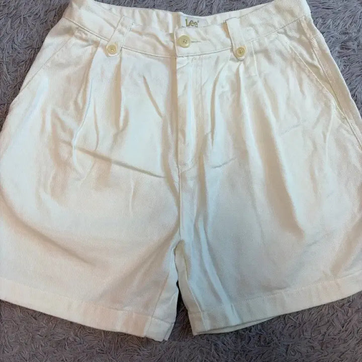 [BUNJANG] Lee Shorts / Lee 리 반바지 s