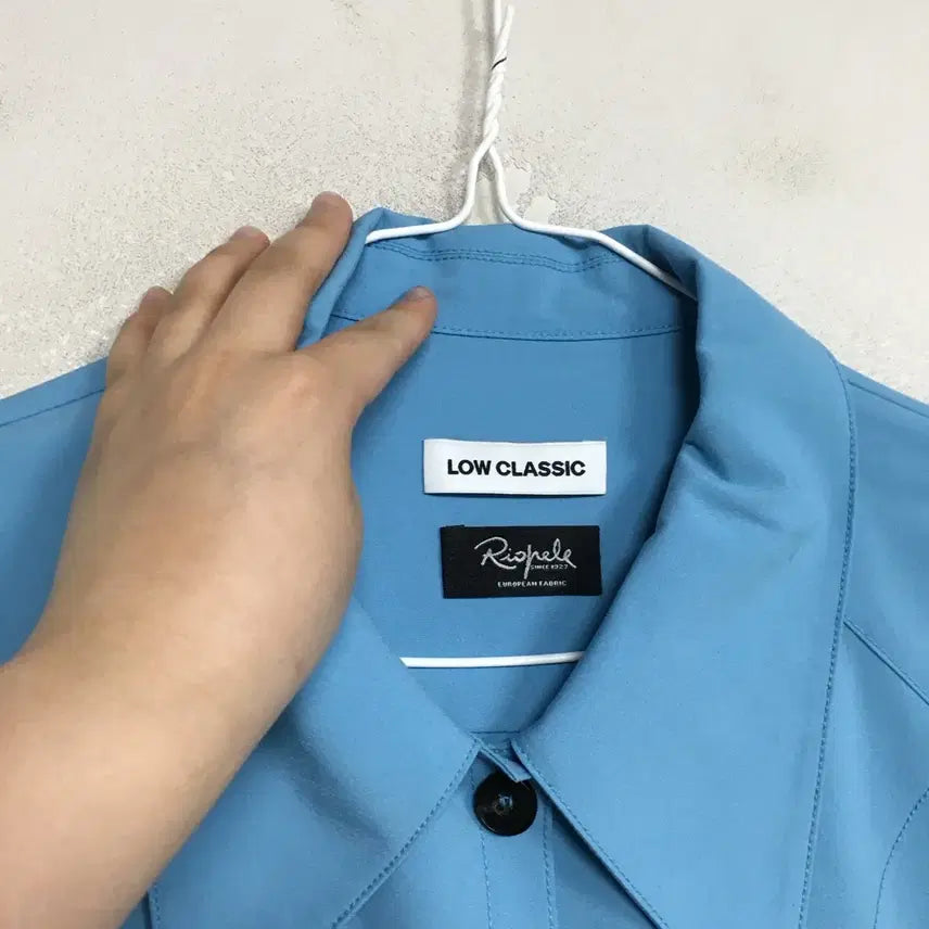 [BUNJANG] Low Classic Solid Color Shirt Blouse - M / 로우클래식 단색 셔츠 블라우스 M