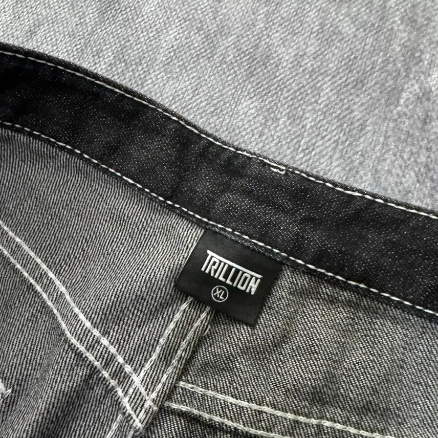 [BUNJANG] Trillion Denim Shorts / XL 트릴리온 데님 반바지