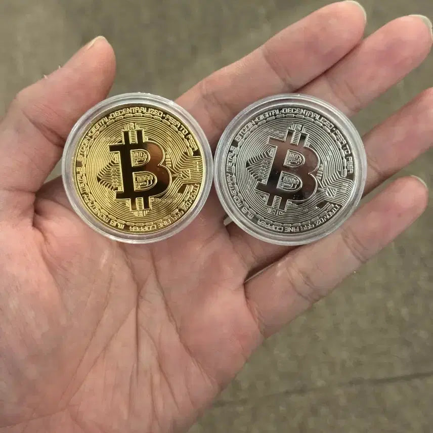[BUNJANG] Bitcoin Commemorative Coin (Gold/Silver) / [소장용] 비트코인 실물 기념 주화 (골드/실버)