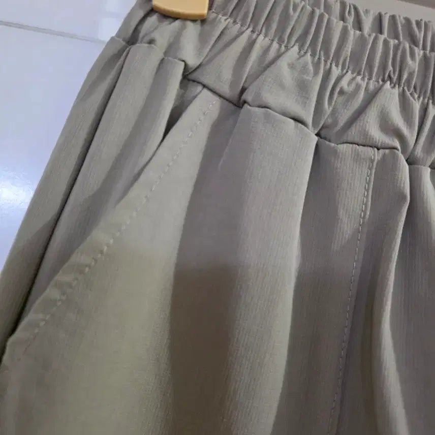 [BUNJANG] Spring Summer Breathable Elastic Waist Baggy Pants / 봄 여름  바스락. 스판 밴딩. 베기통바지  깨끗해요  77사이즈