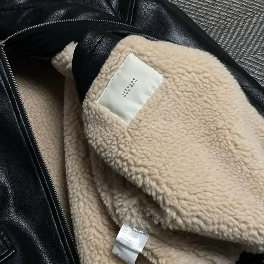 [BUNJANG] Lafayette Store Minimal Bomber Leather Jacket / 라퍼지 스토어 미니멀 봄버 레더 자켓y 5390