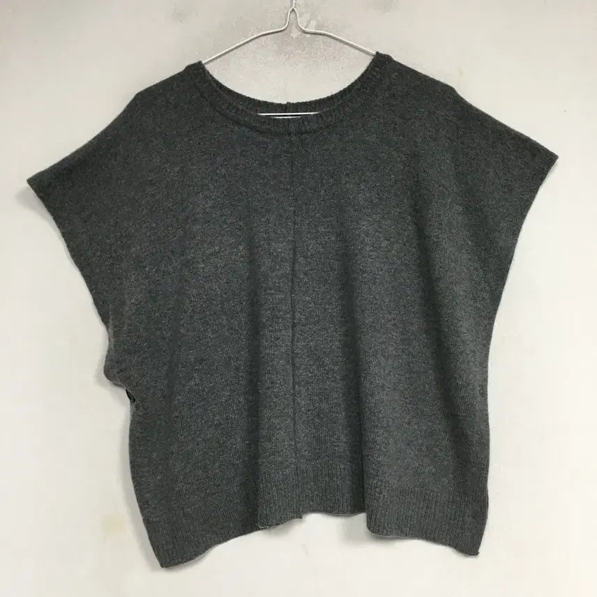 [BUNJANG] Loeuvre Knit Vest / 루에브르 니트 베스트 F