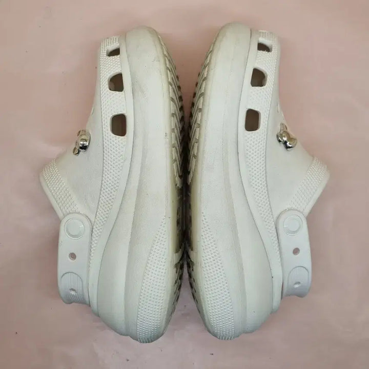 [BUNJANG] Crocs Classic Crush Clog White 250 / 크록스 클래식 크러쉬 클로그 화이트 250
