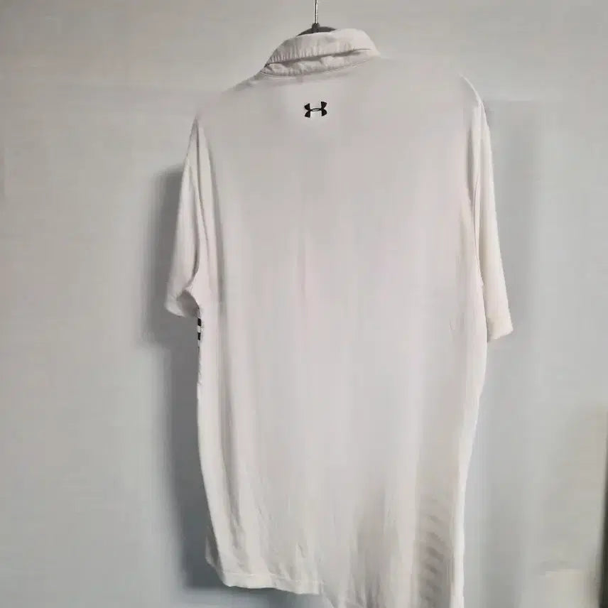 [BUNJANG] Under Armour White Striped Polo Shirt / 언더아머 화이트 스트라이프 반팔 폴로티