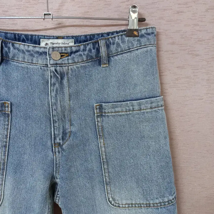 [BUNJANG] Thursday Island Blue Wash Jeans / B4-28/써스데이아일랜드 블루 워싱 청바지
