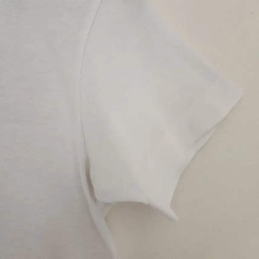 [SOLD OUT] 상태최상(매장판) 꼼데가르송 플레이 화이트 하트 로고 반팔티 M