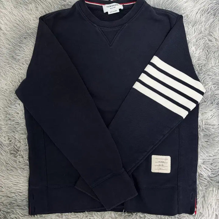 [BUNJANG] Thom Browne Navy Striped Armband Sweatshirt Size 4 / 톰브라운 사선 완장 맨투맨