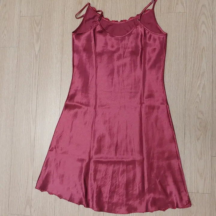 [SOLD OUT] 비비안 슬립 85