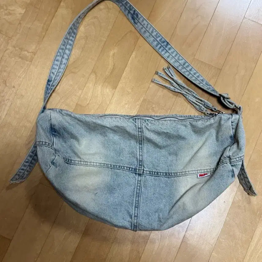 [BUNJANG] Sculptor Denim Duffel Bag / 스컬프터 데님 더플 백
