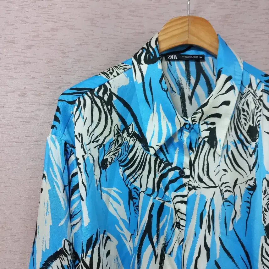 [BUNJANG] ZARA Blue Satin Print Blouse Women&
