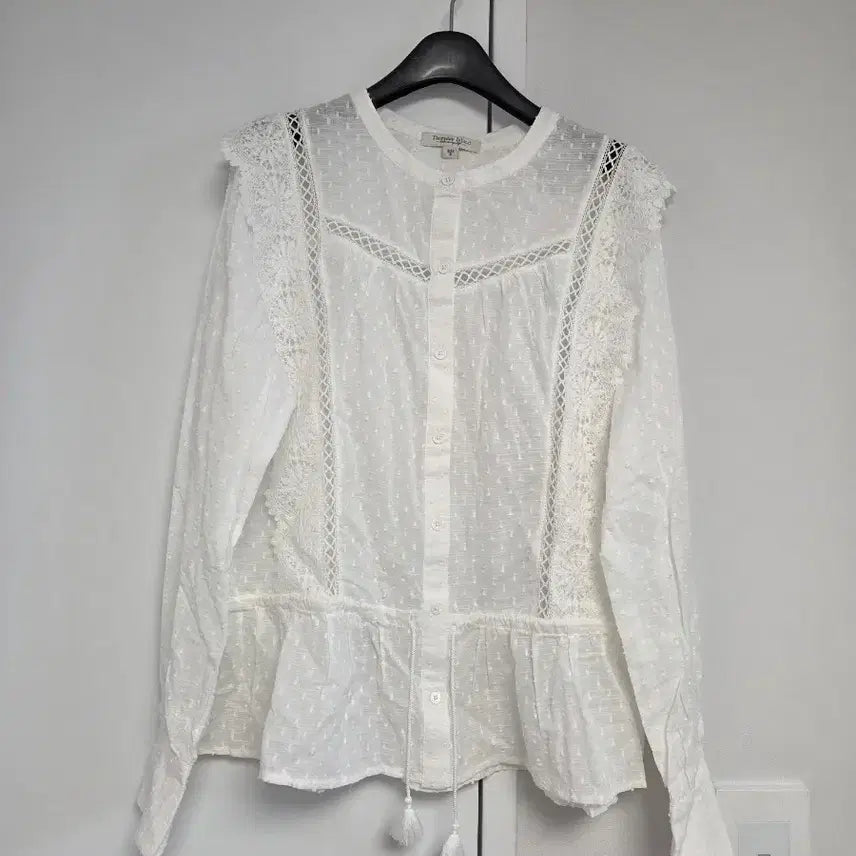 [BUNJANG] Thursday Island Blouse / 써스데이아일랜드 블라우스