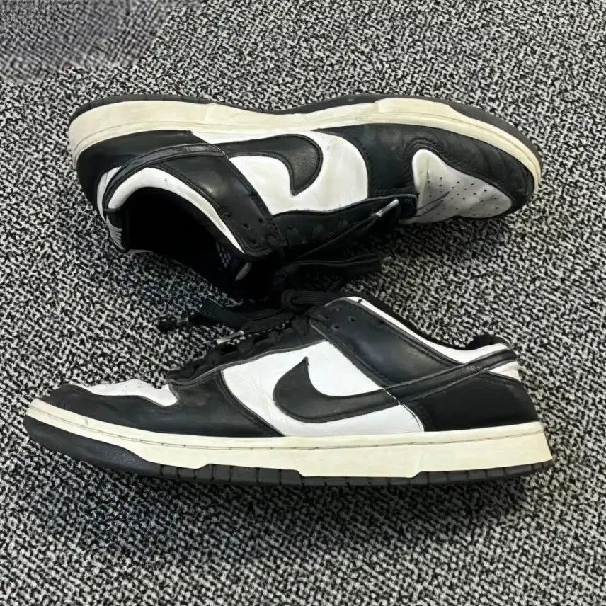 [BUNJANG] Nike Dunk Low Panda (270) Sneakers / (270) 나이키 덩크 로우 범고래