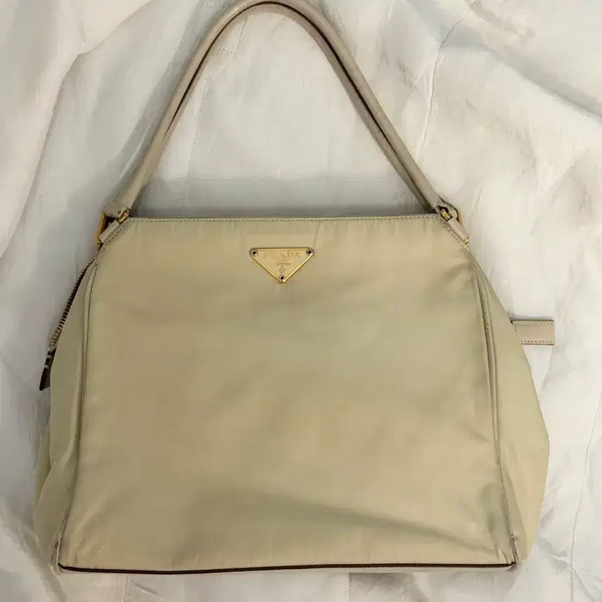 [BUNJANG] Prada 2000s Nylon Handbag / 프라다 2000년대 나일론 핸드백 (오아엔스 빈티지)