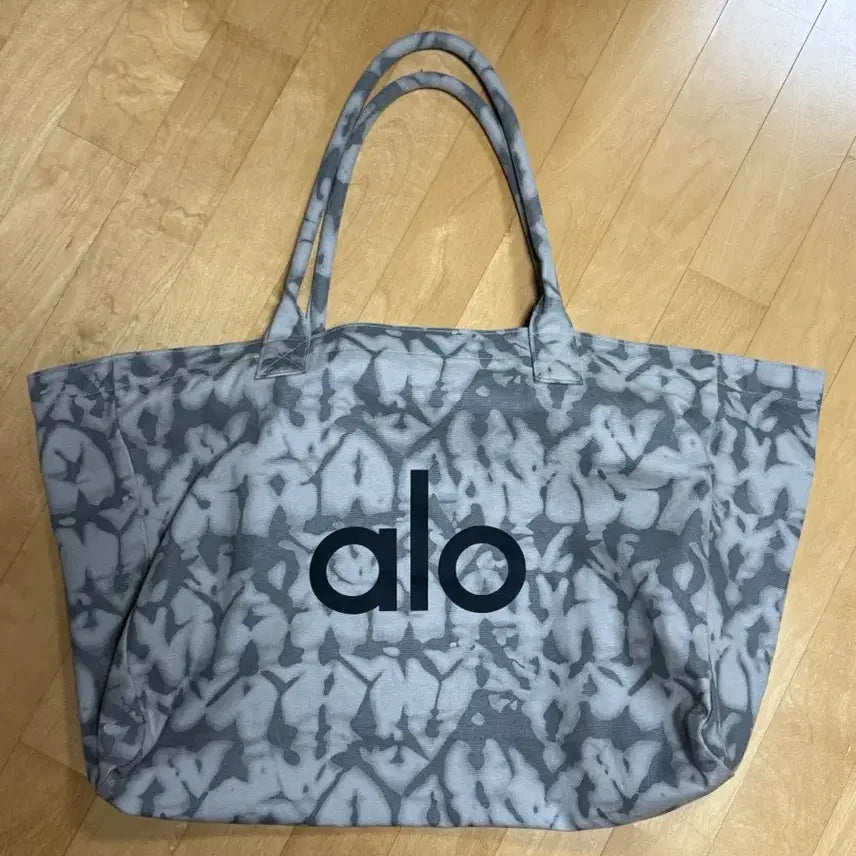 [SOLD OUT] alo 타이다이 토트백