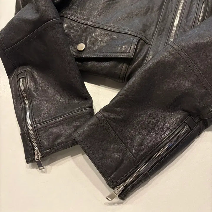 [BUNJANG] Liver Classy Lambskin Leather Jacket / [100] 19FW 리버클래시 양가죽 블랙 레더 자켓