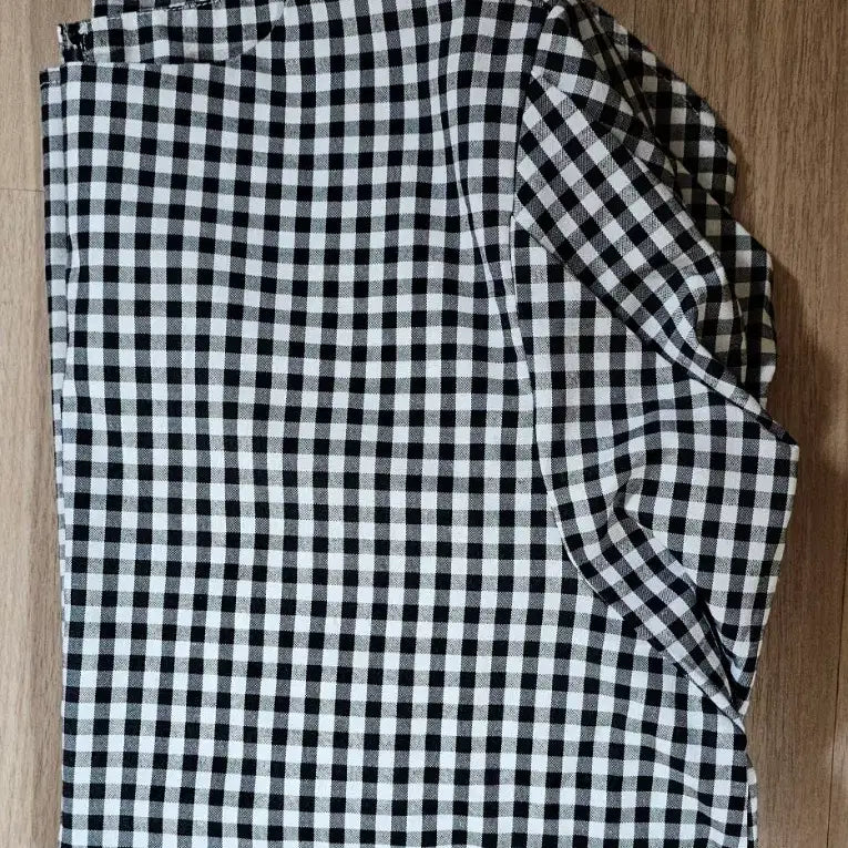 [SOLD OUT] (여성용) 블라우스 / 셔츠 / 남방 / 바지 (3벌)