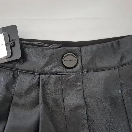 [BUNJANG] Armani Exchange Black Leather 7/10 Pants / (새상품.택가27만)알마니 블랙 레더 통7부바지