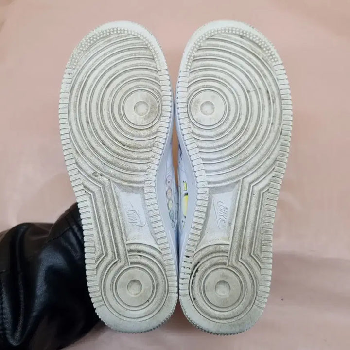 [BUNJANG] Nike Air Force 1 Custom Sneakers 240 / 나이키 에어포스1 커스텀 운동화 240