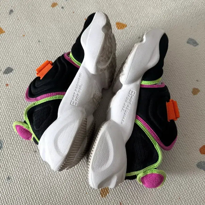 [BUNJANG] Nike Aqua Rift 240 Sneakers / 나이키 아쿠아리프트 240