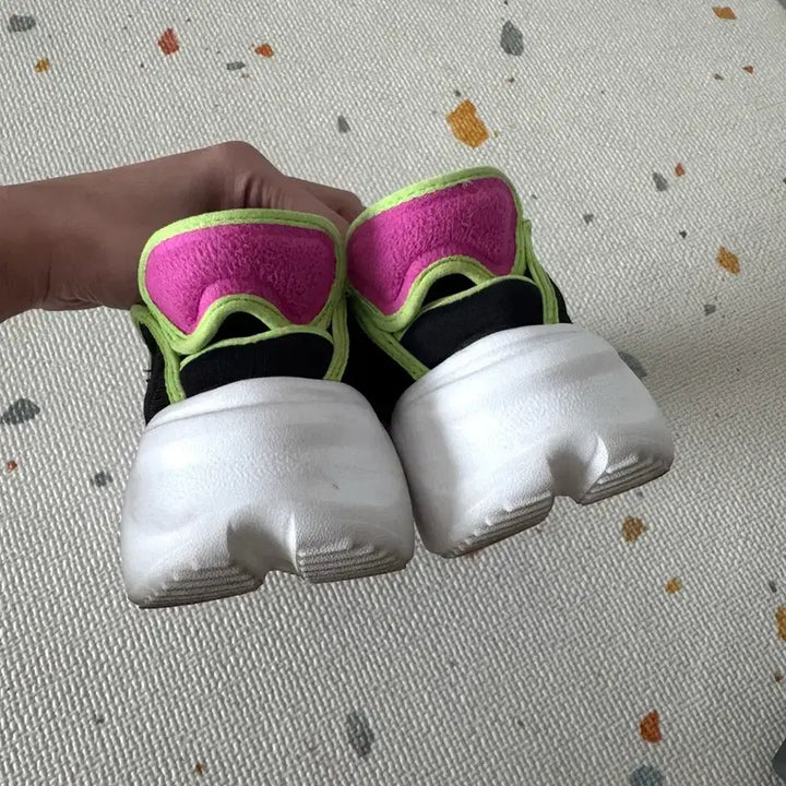 [BUNJANG] Nike Aqua Rift 240 Sneakers / 나이키 아쿠아리프트 240
