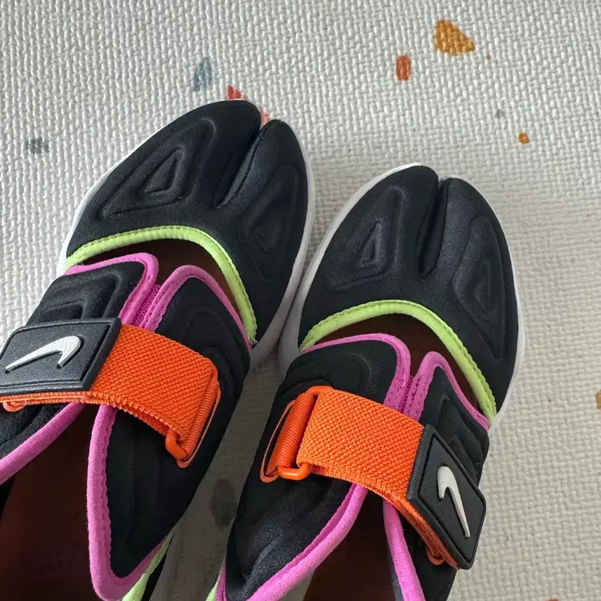 [BUNJANG] Nike Aqua Rift 240 Sneakers / 나이키 아쿠아리프트 240