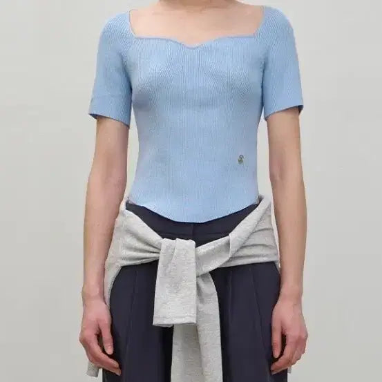 [BUNJANG] Atelier Nine Square Neck Knit Top / 아뜰리에나인 반팔 니트 블루