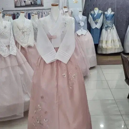 [BUNJANG] Traditional Korean Hanbok / 고급전통한복 판매합니다