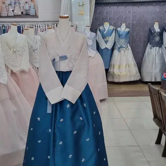 [BUNJANG] Traditional Korean Hanbok / 고급전통한복 판매합니다