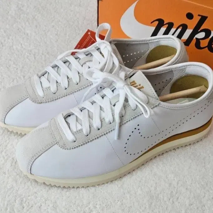 [SOLD OUT] 나이키 코르테즈 레더 코코넛밀크