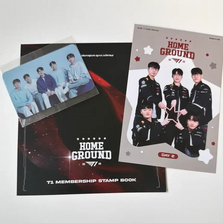 [BUNJANG] T1 Homeground Membership Group Photocard / T1 티원 홈그라운드 멤버십 포토 + 우리은행 단체포카