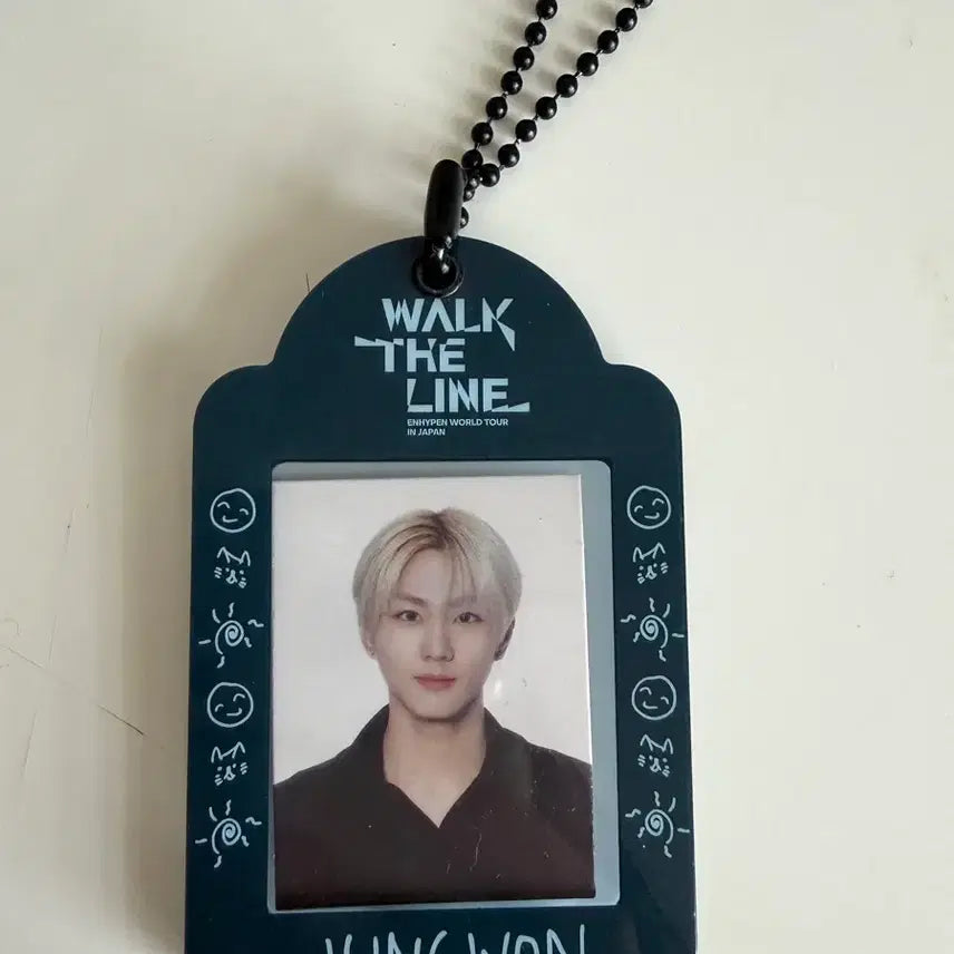 [BUNJANG] ENHYPEN Jungwon Walk The Line Photostrip Keyring / 엔하이픈 정원 웤더라 증사키링