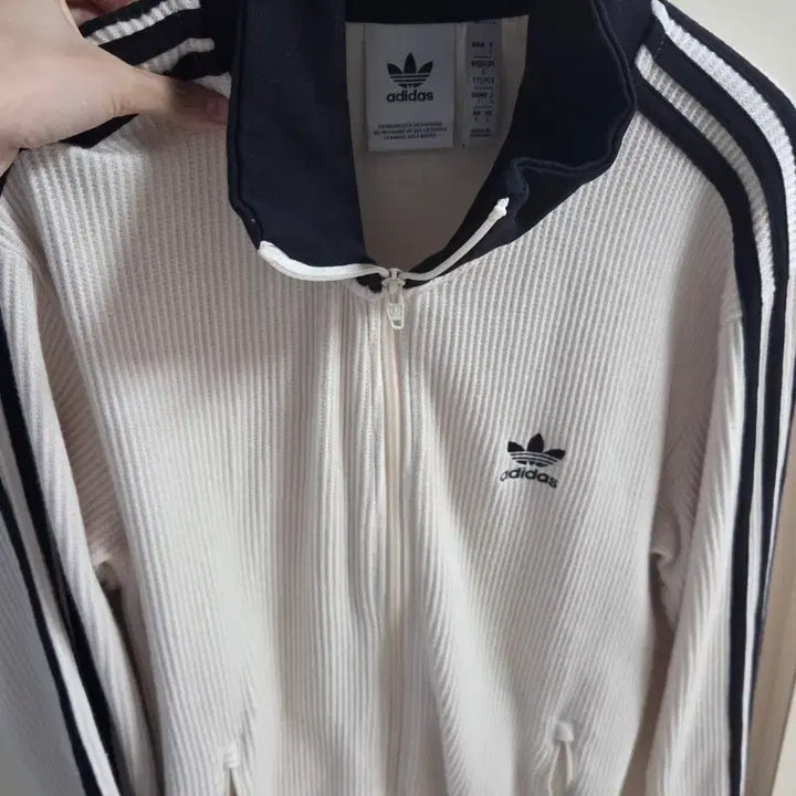 [BUNJANG] Adidas Waffle BB Track Top Wonder White / 아디다스 와플 BB 트랙탑 원더화이트 (s)