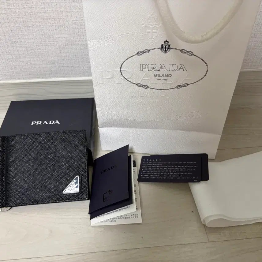 [BUNJANG] Prada Saffiano Leather Money Clip Wallet / 프라다 머니클립 풀박스 새상품급