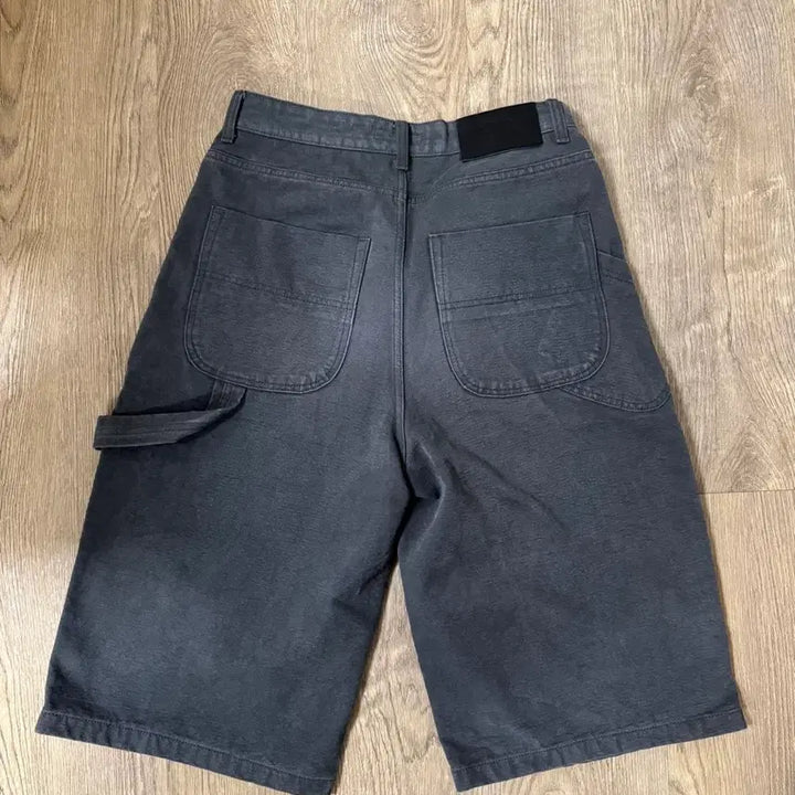 [BUNJANG] 9999 Archive Double Knee Bermuda Pants Charcoal / 9999아카이브 더블니 버뮤다 팬츠 차콜