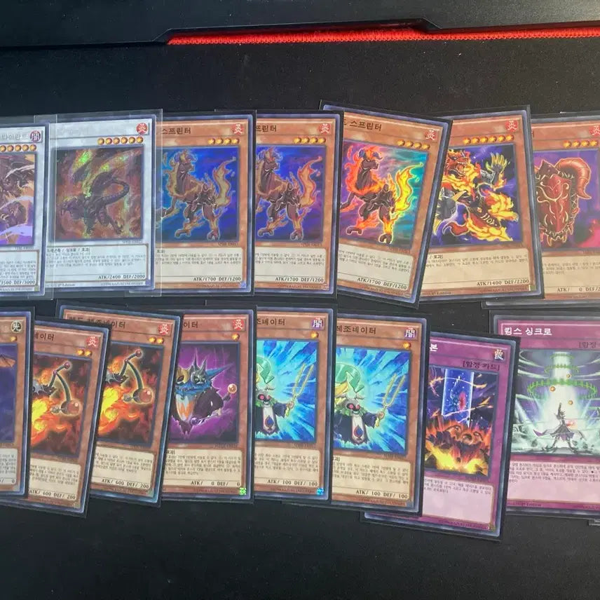 [SOLD OUT] 유희왕arc-v 레드데몬즈드래곤 타이란트1st 및 레드 카드 팝니