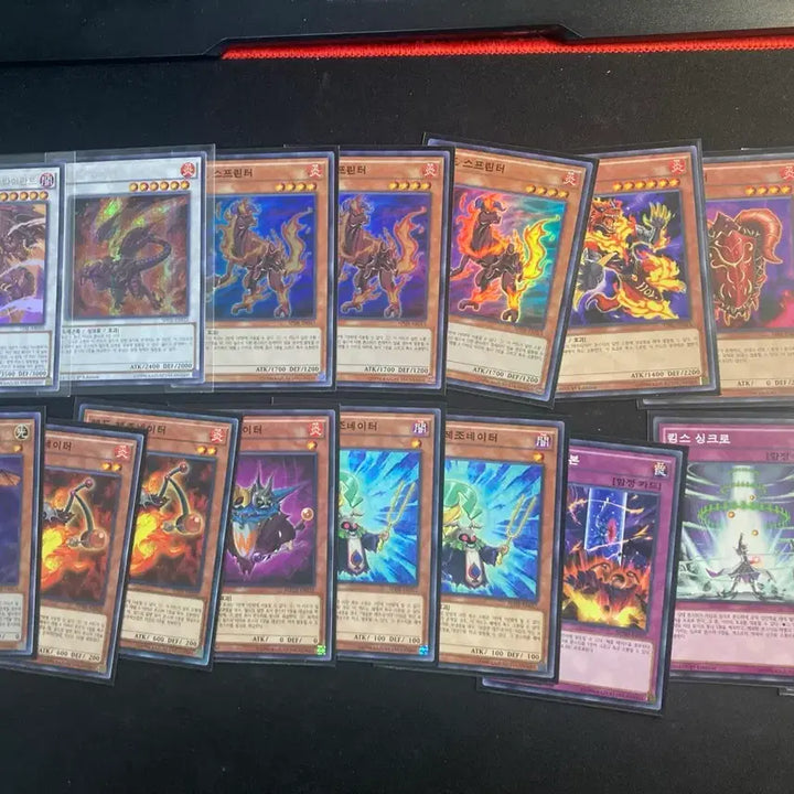 [SOLD OUT] 유희왕arc-v 레드데몬즈드래곤 타이란트1st 및 레드 카드 팝니