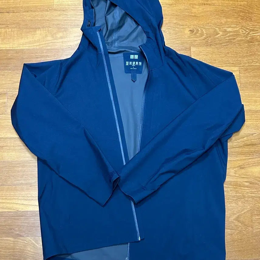 [BUNJANG] Uniqlo Blocktech Parka L Navy / 유니클로 블록테크파카 L (거의새것