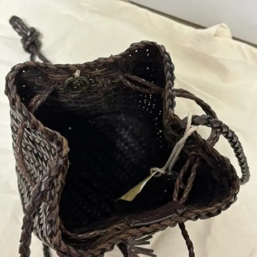 [BUNJANG] Dragon Diffusion Pompom Dark Brown Bag / 드래곤 디퓨전 폼폼 다크브라운