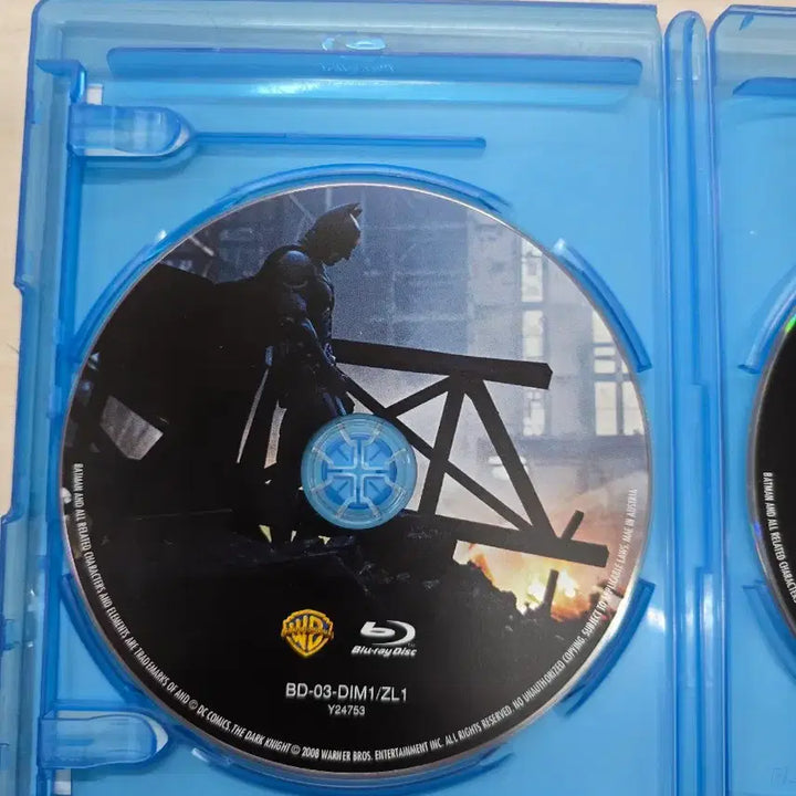 [BUNJANG] The Dark Knight DVD / [BD](블루레이) DC액션외국영화 "다크나이트" 판매합니다.