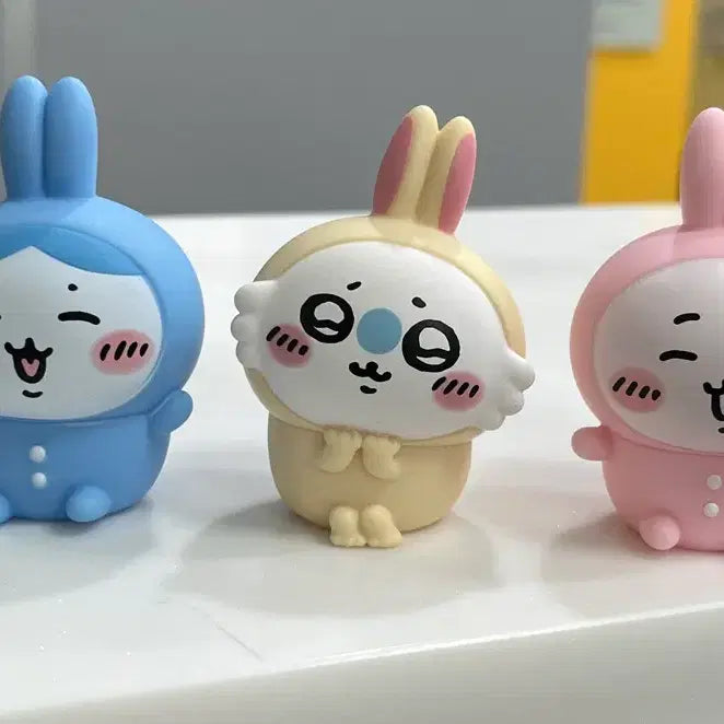 [BUNJANG] Chiikawa Soft Vinyl Figure Vol. 4 Hachiware / 치이카와 소프비 피규어 4탄 하치와레