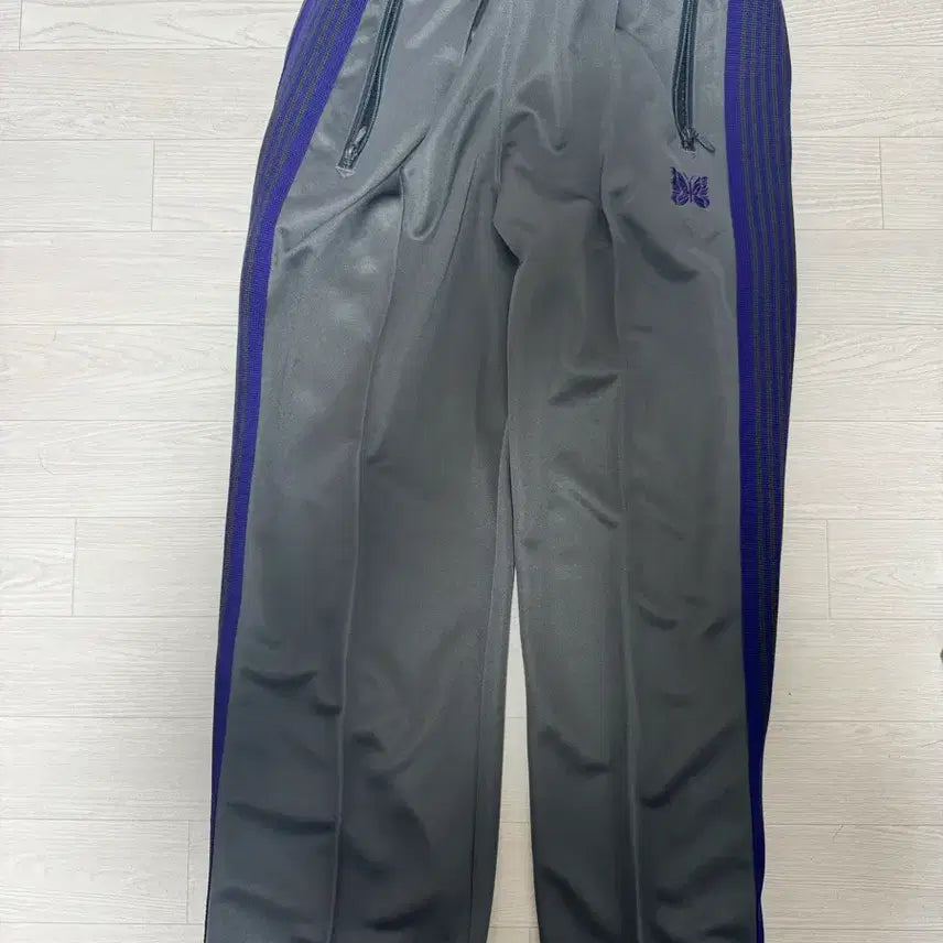 [BUNJANG] Needles Straight Fit Track Pants / 니들스 스트레이트 팬츠